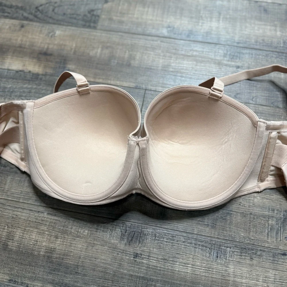 Torrid Wire Cream Lace Bra - Picture 9 of 14